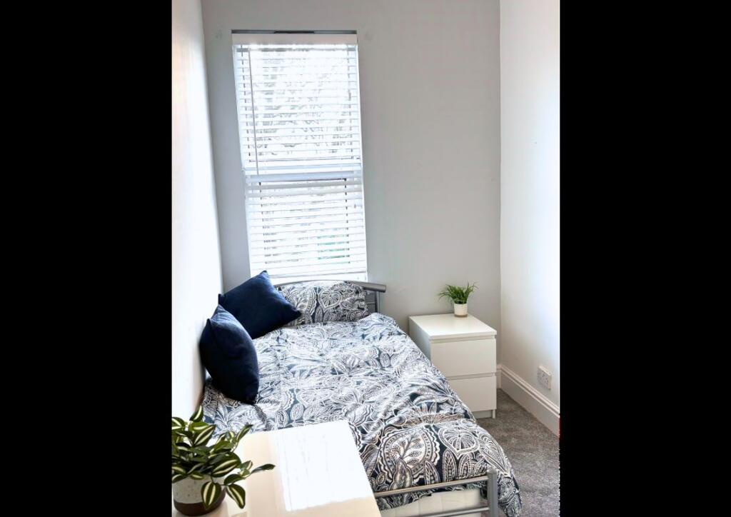 House in Chester, Hoole, City of Chester - View 4