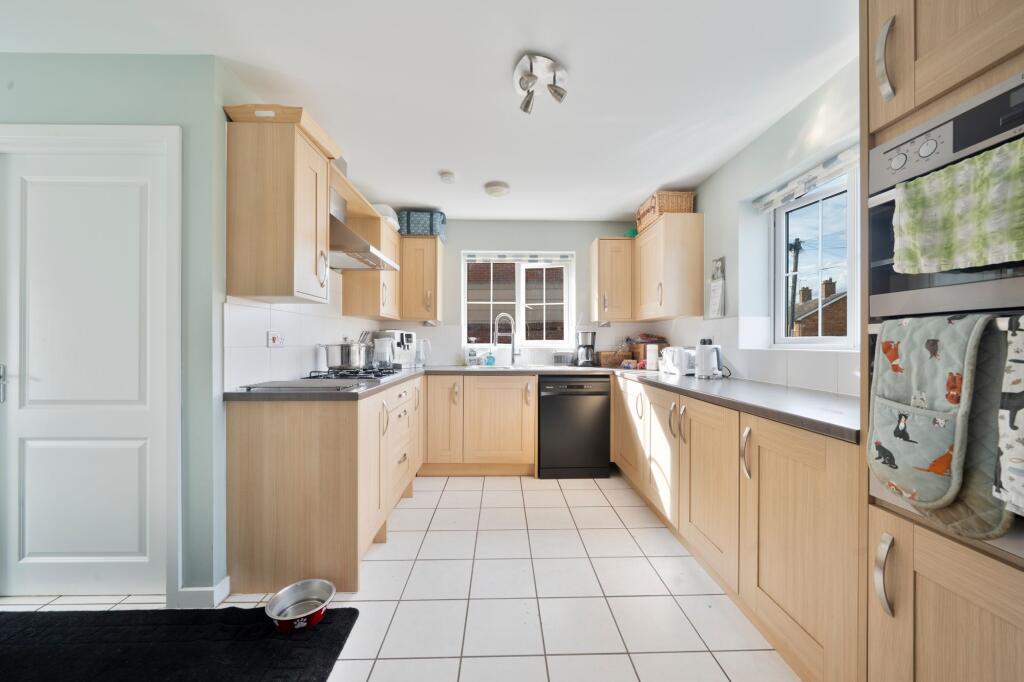 House in East Cambridgeshire, Littleport - More