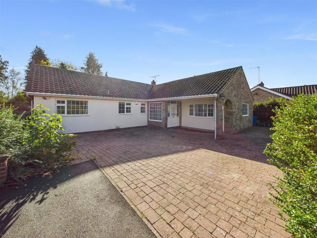 Main image of property: West Leys Park, Swanland