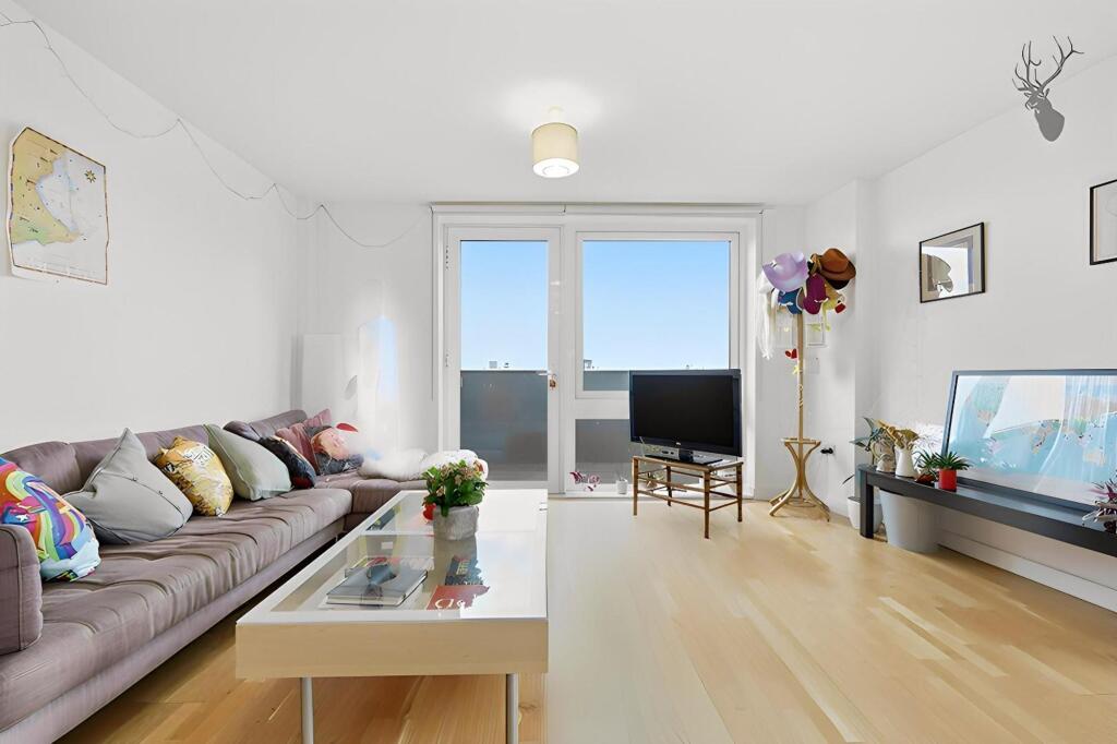 Main image of property: Killick Way, Sculpture House, E1
