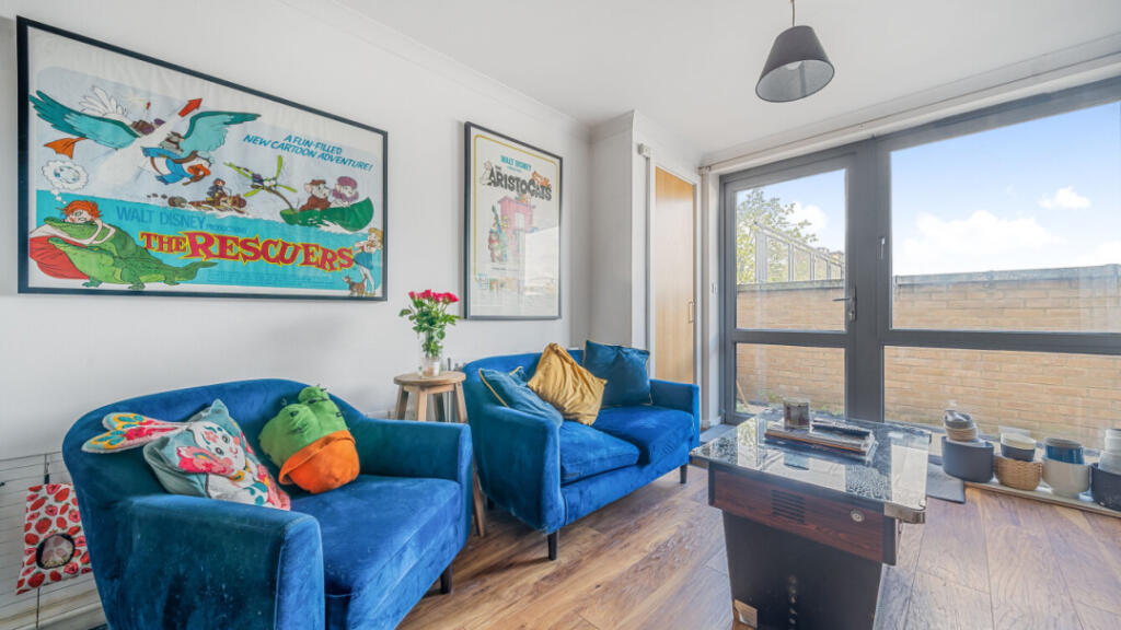 1 Keiller House photo 2