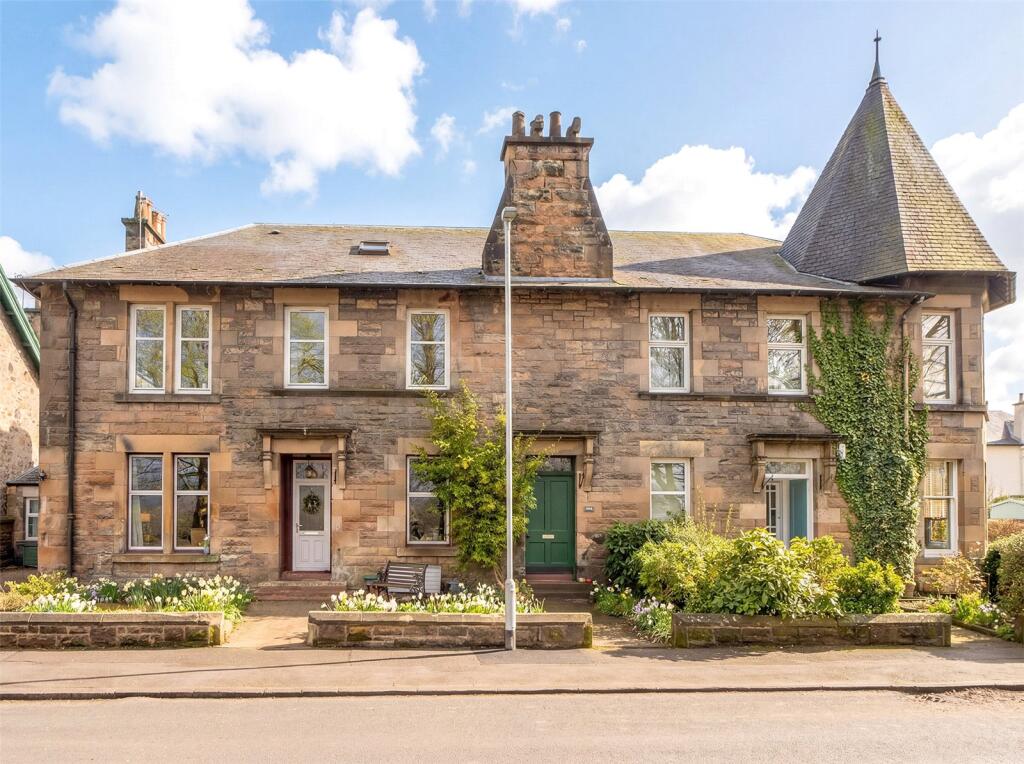 Main image of property: 9 Dean Crescent, Riverside, FK8