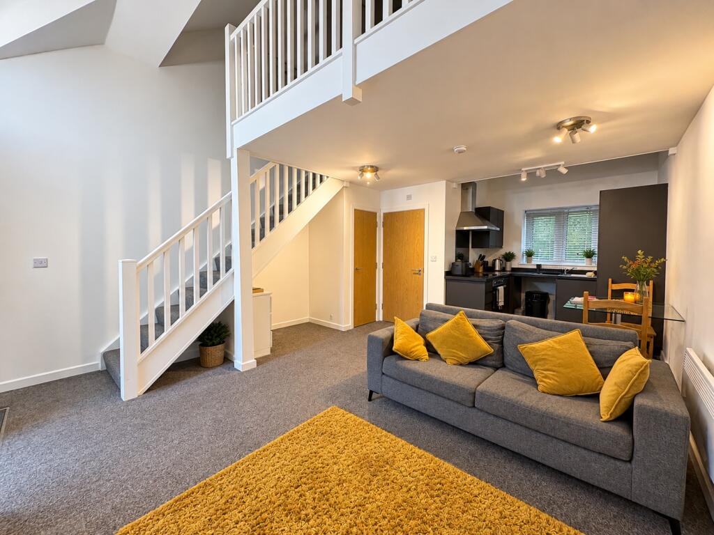 Apartment in Mansfield, Nottinghamshire - View 2