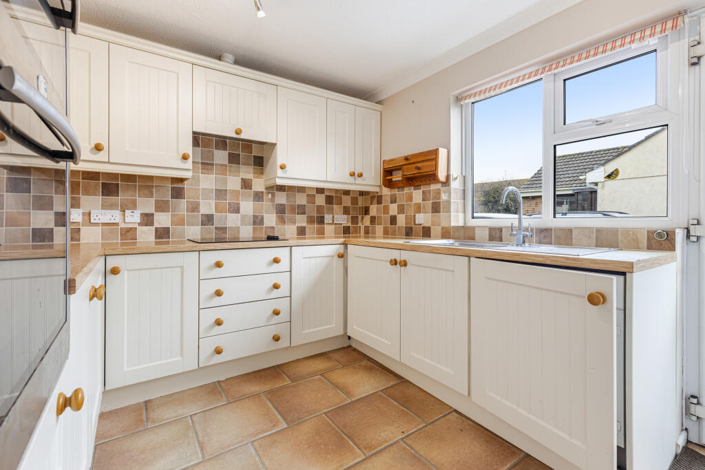 Benedict Way, Modbury, Ivybridge, Devon photo 4