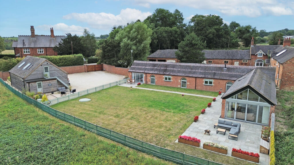 Main image of property: Callingwood, Needwood, Staffordshire DE13 9PU