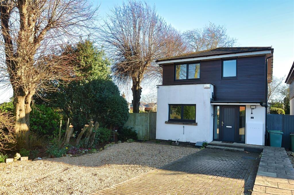Main image of property: ELMFIELD, RYDE