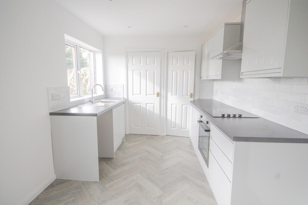 House in Derby, Mickleover - View 3