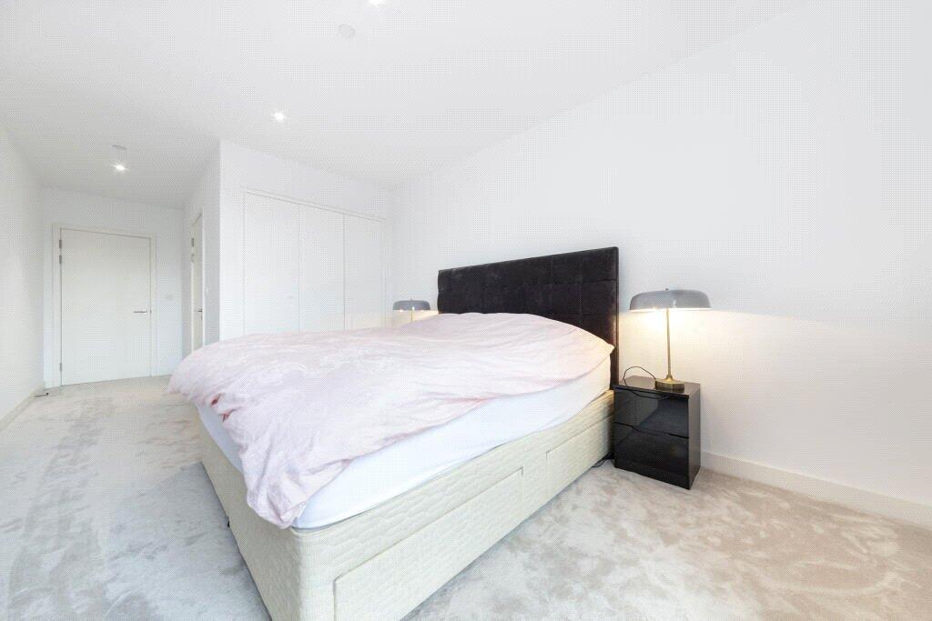 Apartment in London - View 3