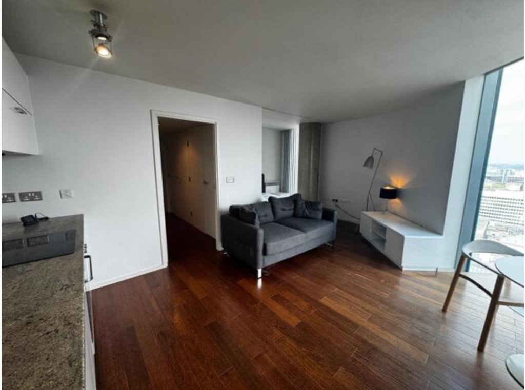 Main image of property: Beetham Tower, Holloway Circus Queensway, Birmingham