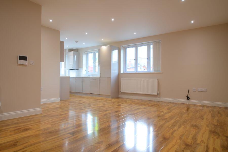 Main image of property: Ilmdeen Court, 33 Queens Road, Farnborough, GU14