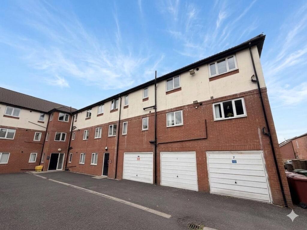 Main image of property: Chorley Old Road, Bolton, Greater Manchester, BL1