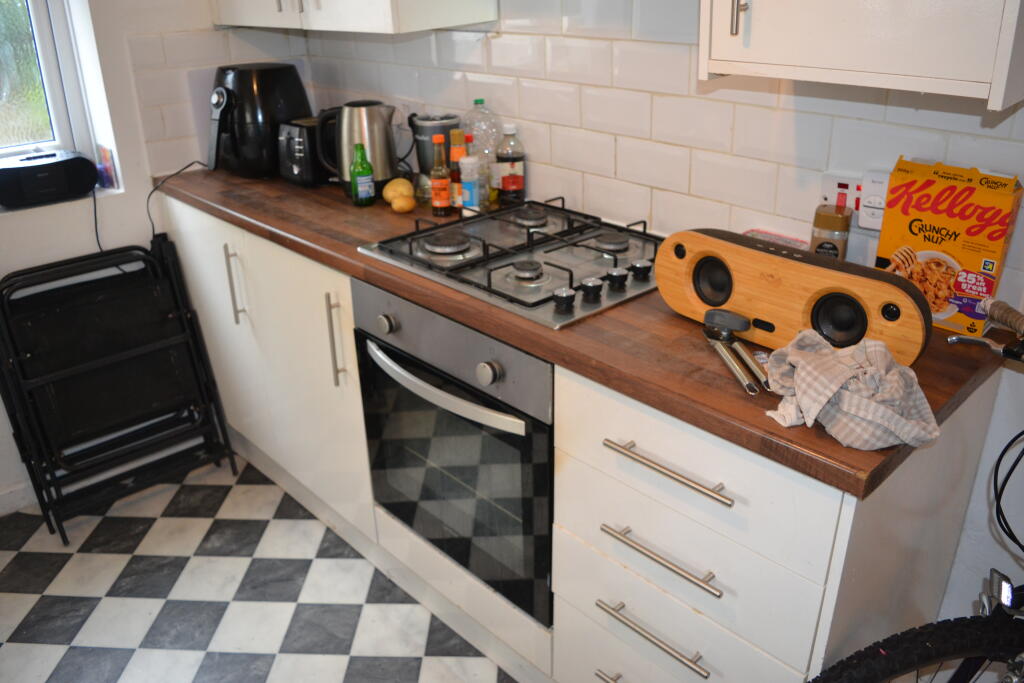 4 bedroom terraced house for rent