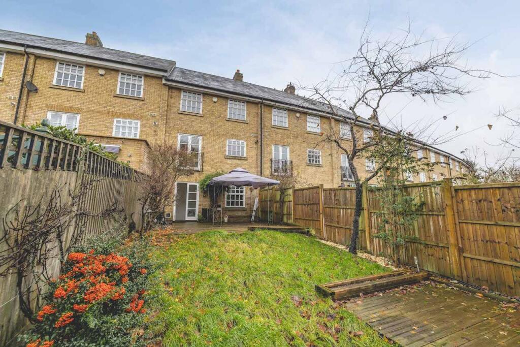 De Havilland Drive, Hazlemere, HP15 photo 4