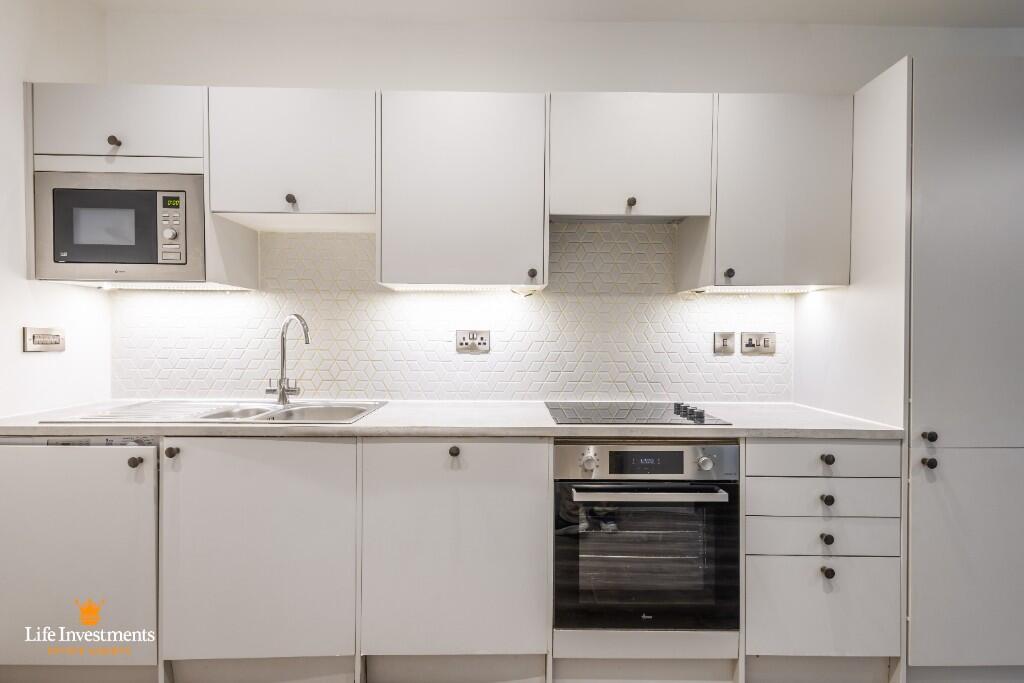 Apartment in Leicester - View 3