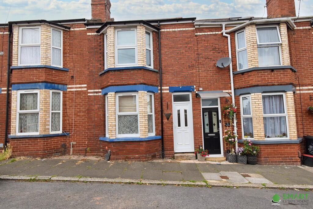 2-bed terraced on Saxon Road, Exeter, £270,000