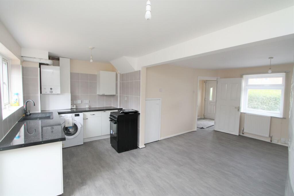 House in Hatfield, South Hatfield - View 3