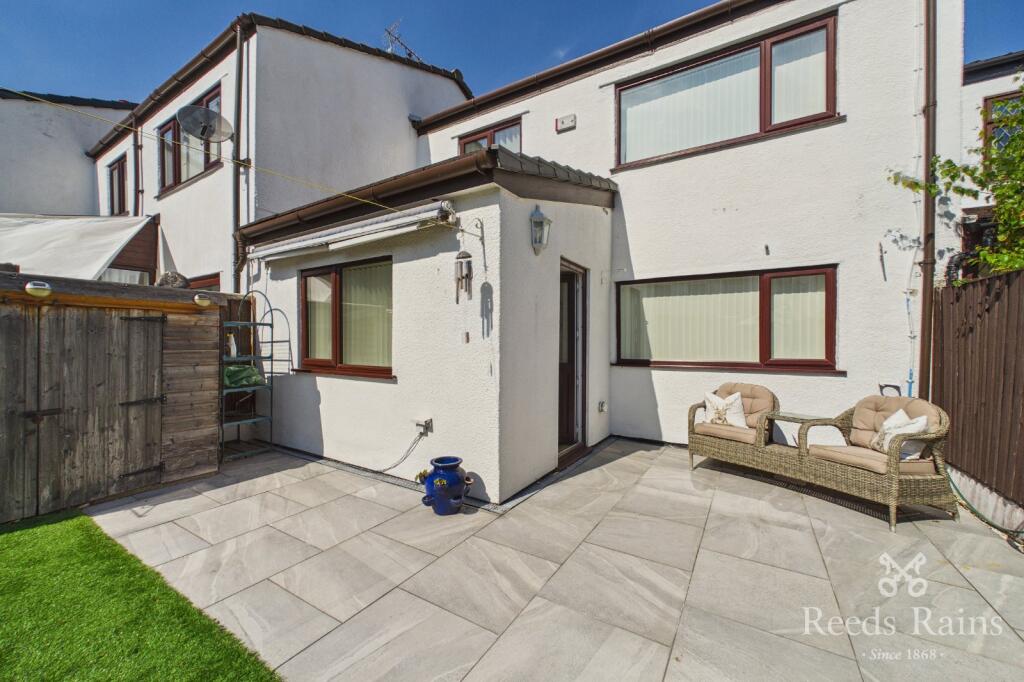 St. Marys Close, Hale Village, Liverpool, Cheshire, L24