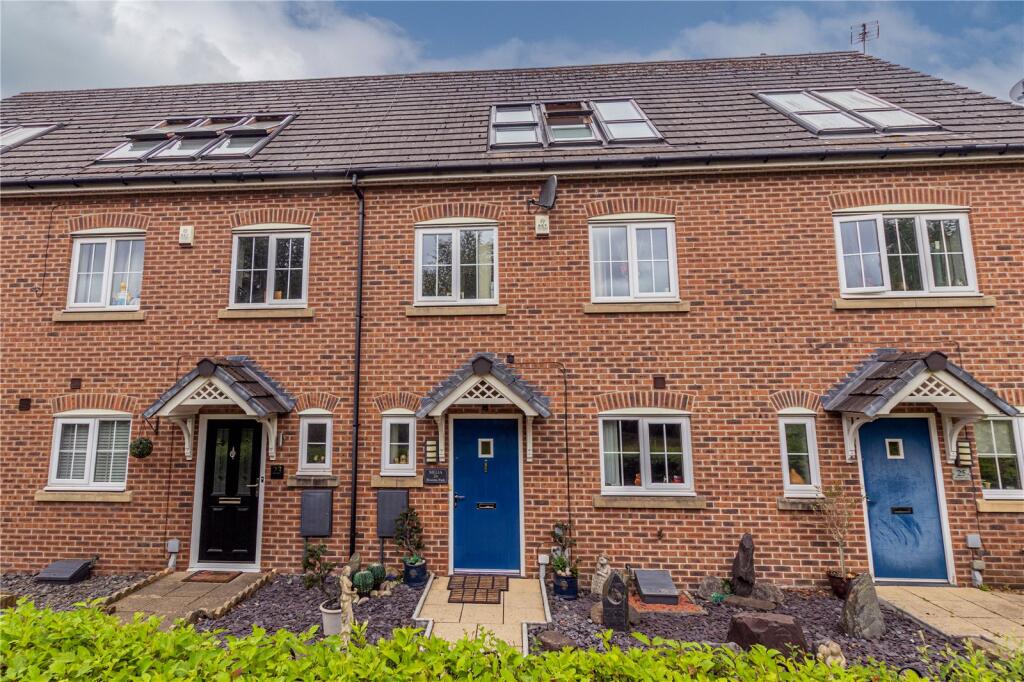 Main image of property: Broomes Park, Chadderton, Oldham, Greater Manchester, OL9
