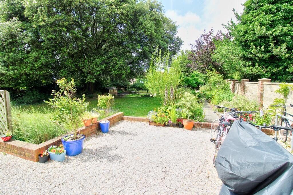 Property photo 11