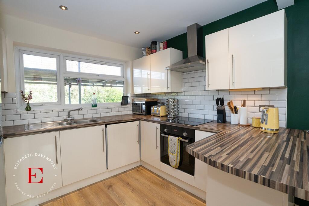 Main image of property: School Croft, Beausale, CV35