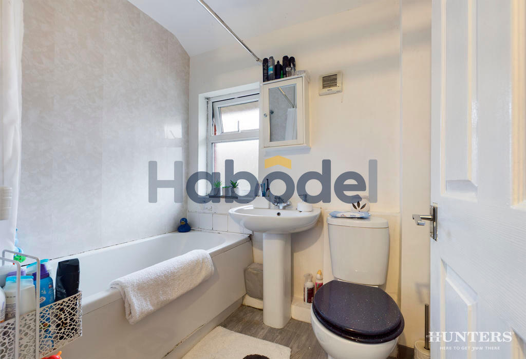 House in Durham - View 2
