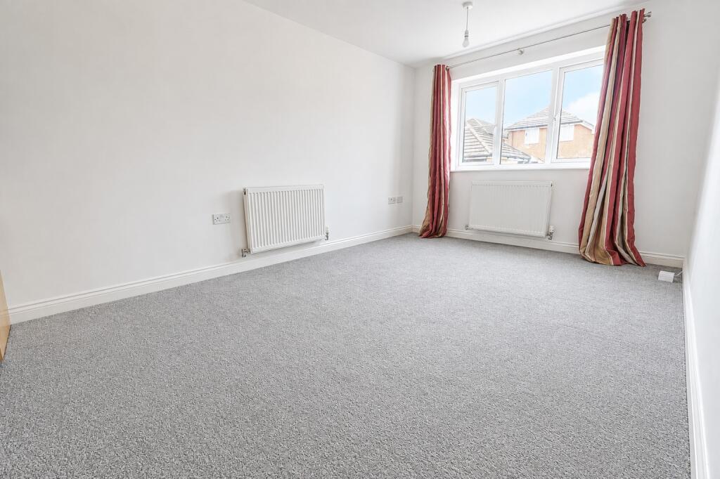 Apartment in Southampton - More
