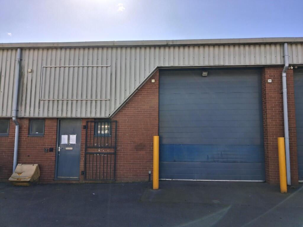 1C exterior
