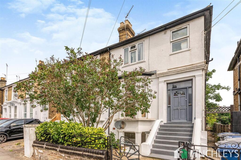 Main image of property: Lichfield Grove, London, N3