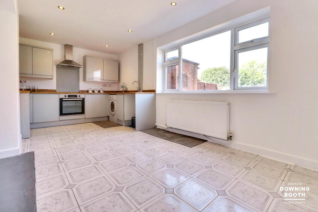 House in Walsall - View 4
