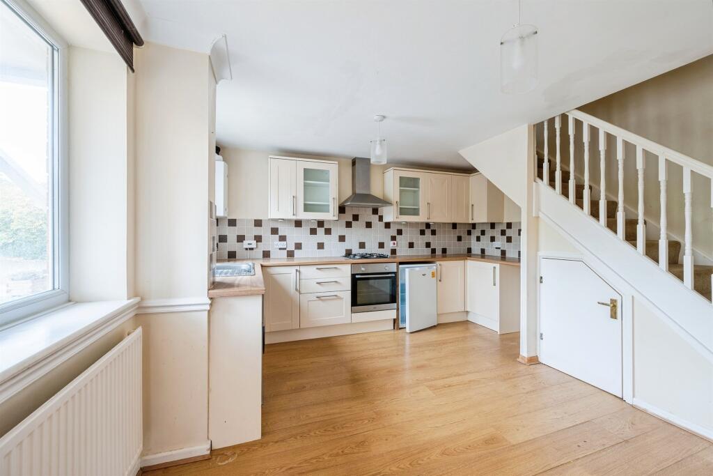 House in Swindon - View 4