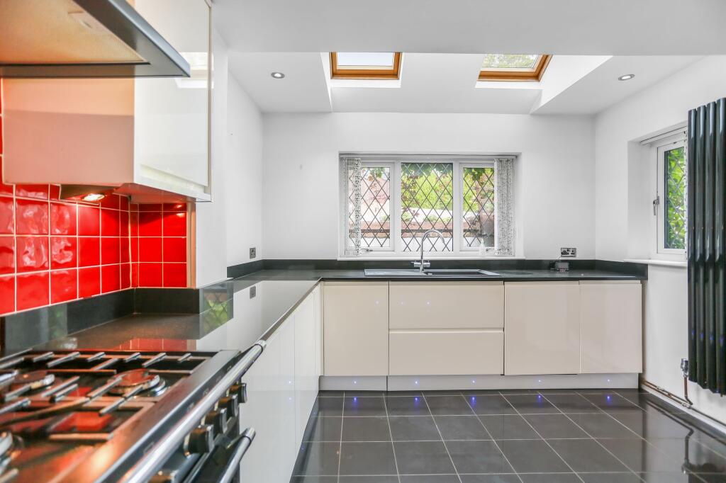 House in Brighton - View 5