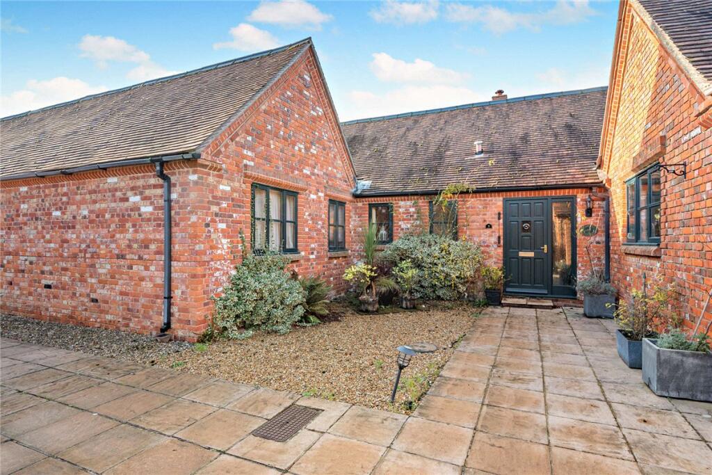 Main image of property: Hambridge Lane, Newbury, Berkshire, RG14