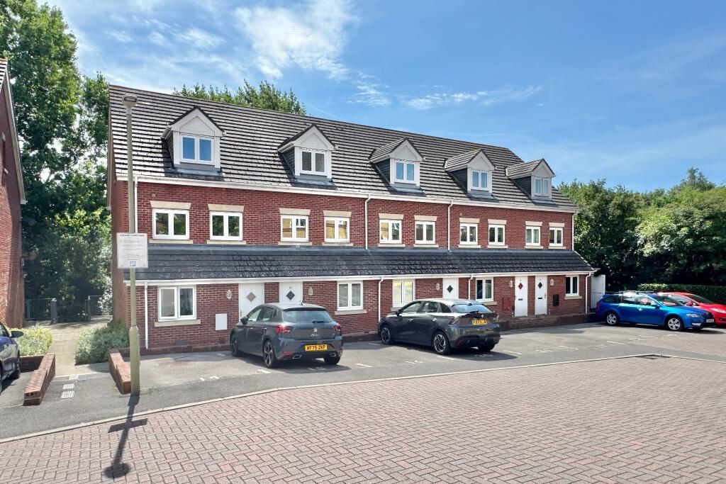 Main image of property: Park Mews, Park Gate
