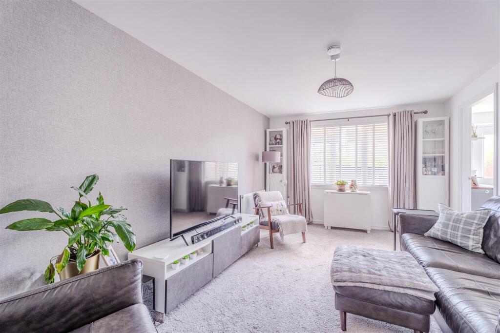House in Bathgate, Wester Inch, West Lothian - View 3
