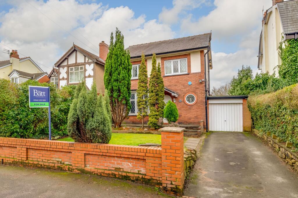 Main image of property: Wigan Road, Standish, WN6