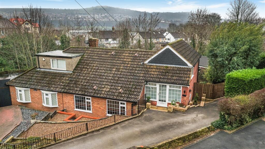 Additional image 3 of Hawthorn Crescent, Baildon, Shipley