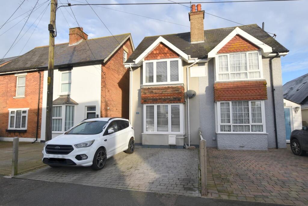 3-bed semi-detached on Sussex Road, New Romney, £325,000