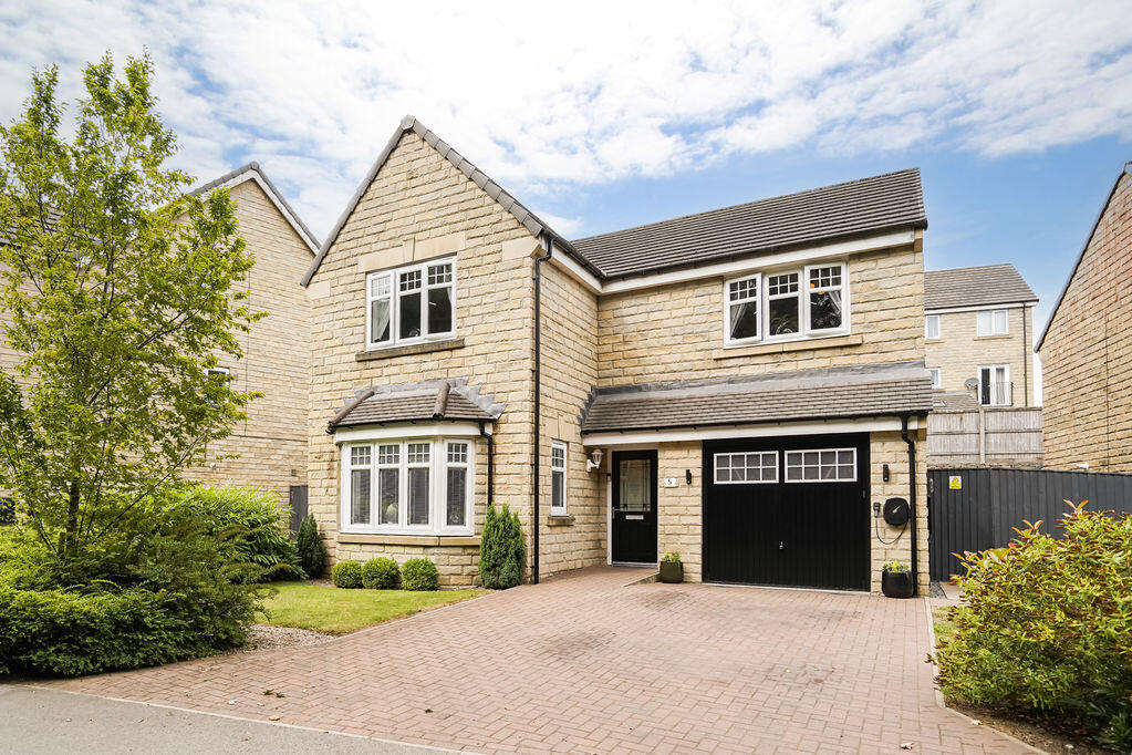 Main image of property: Black Myres Close, Queensbury, Bradford, BD13 2FQ