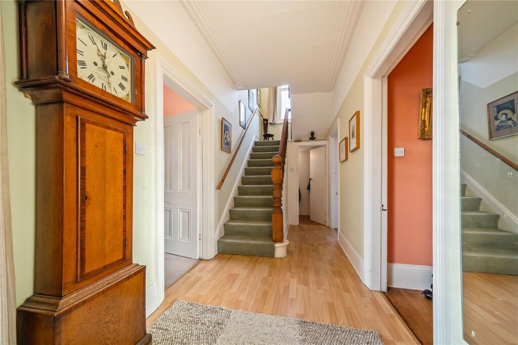 Davies Avenue, Roundhay, Leeds photo 2