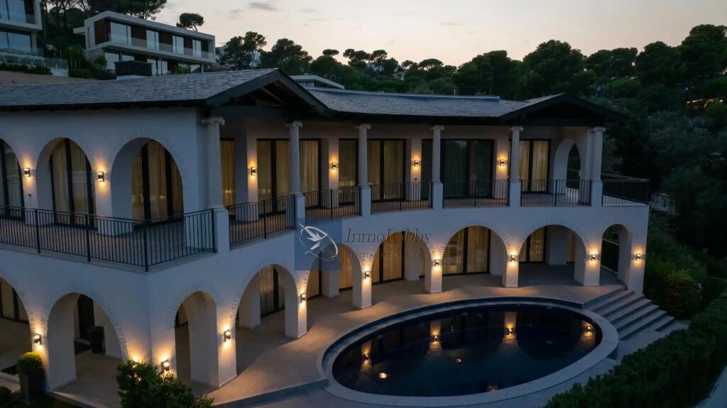 Main image of property: Spain