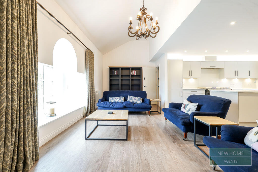 Apartment in Bradford, Haworth and Stanbury - View 5