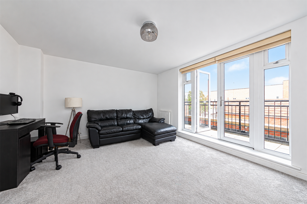 House in Reading - View 5