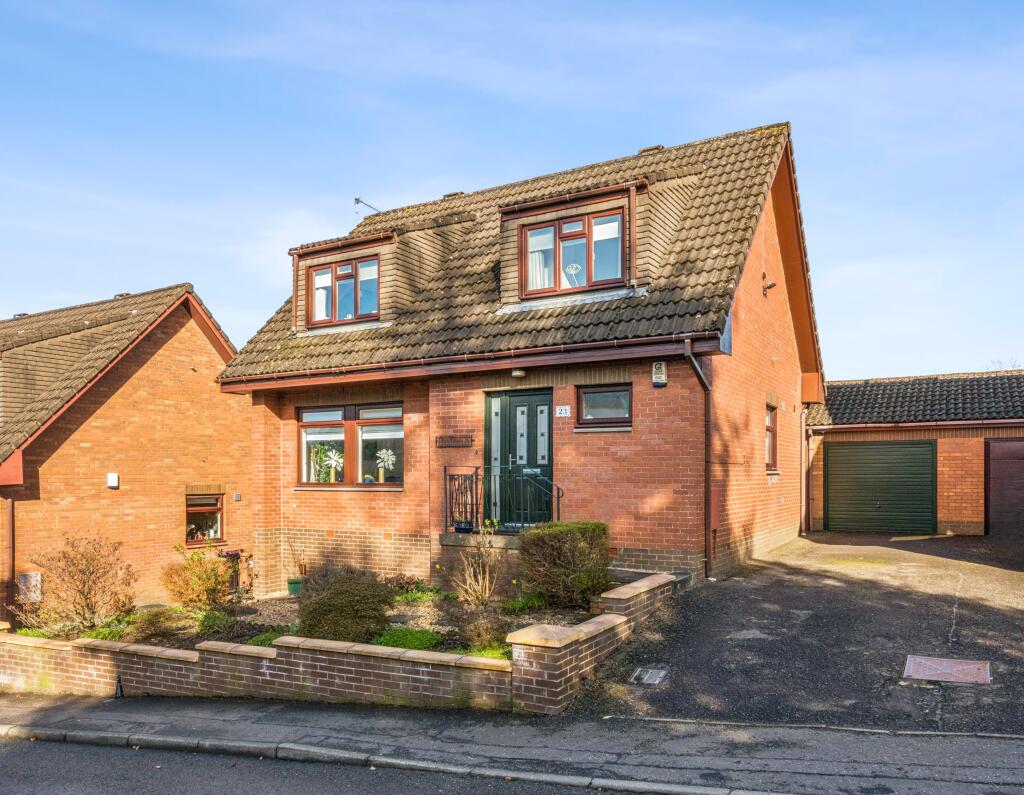 4-bed detached on Borestone Place, Stirling, FK7, £345,000