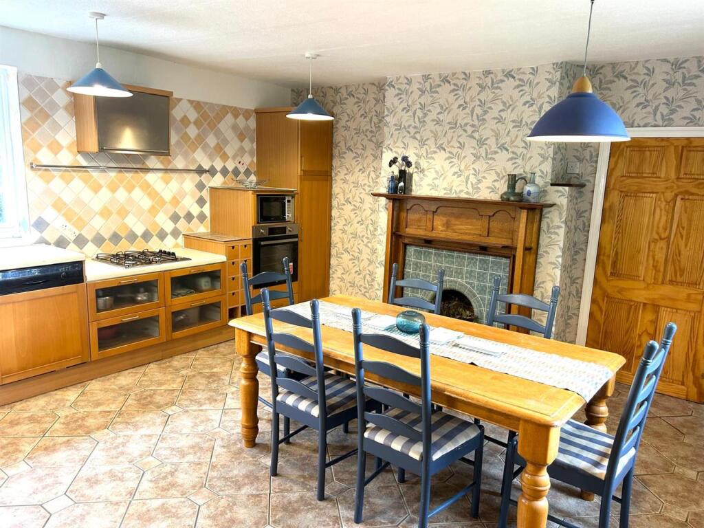 House in Stockport, Gatley - View 5