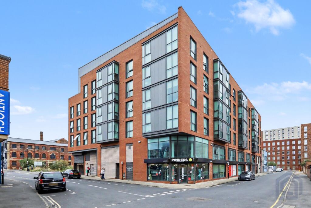 1-bed flat on 208 Printworks
85 Headford Street, Sheffield, S3 7BF, £39,000