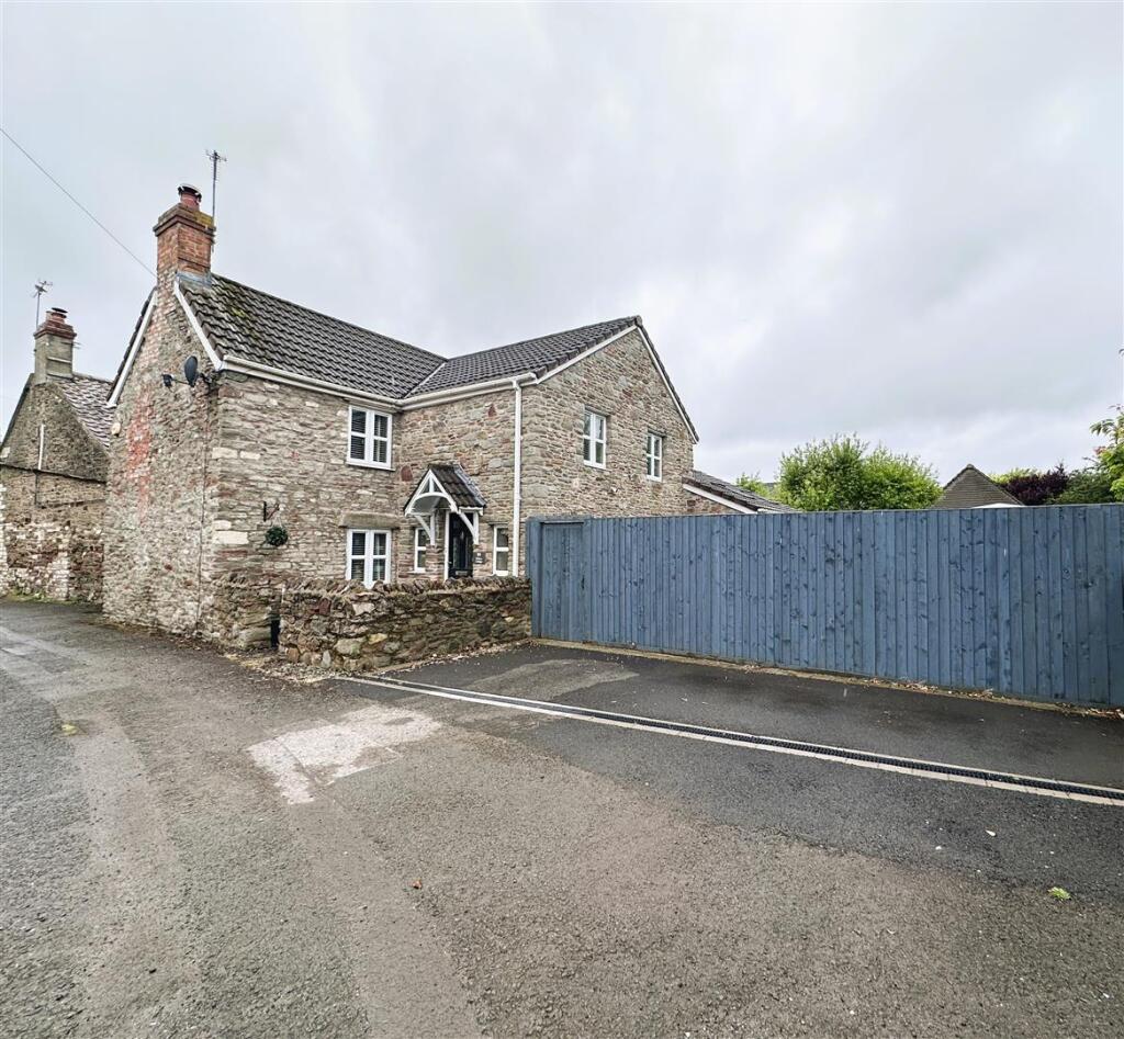 Main image of property: North Street, Oldland Common, Bristol