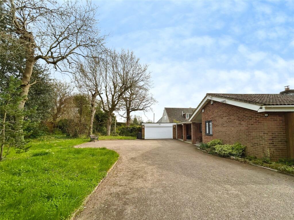 4-bed house on Church Road, Hartley, Kent, DA3, £750,000