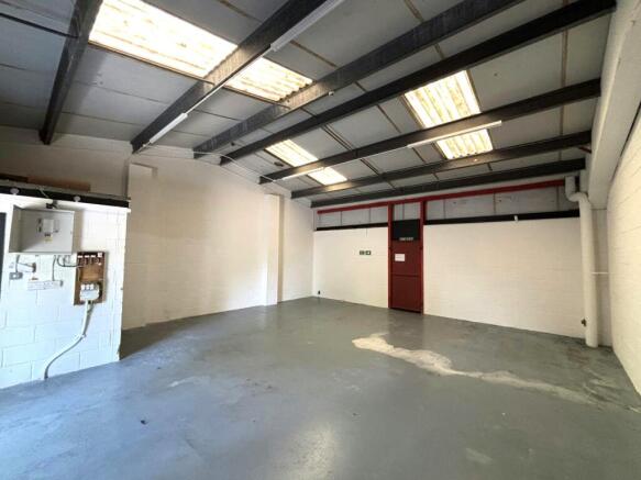Unit 31 Hirwaun Industrial Estate 2.jpg