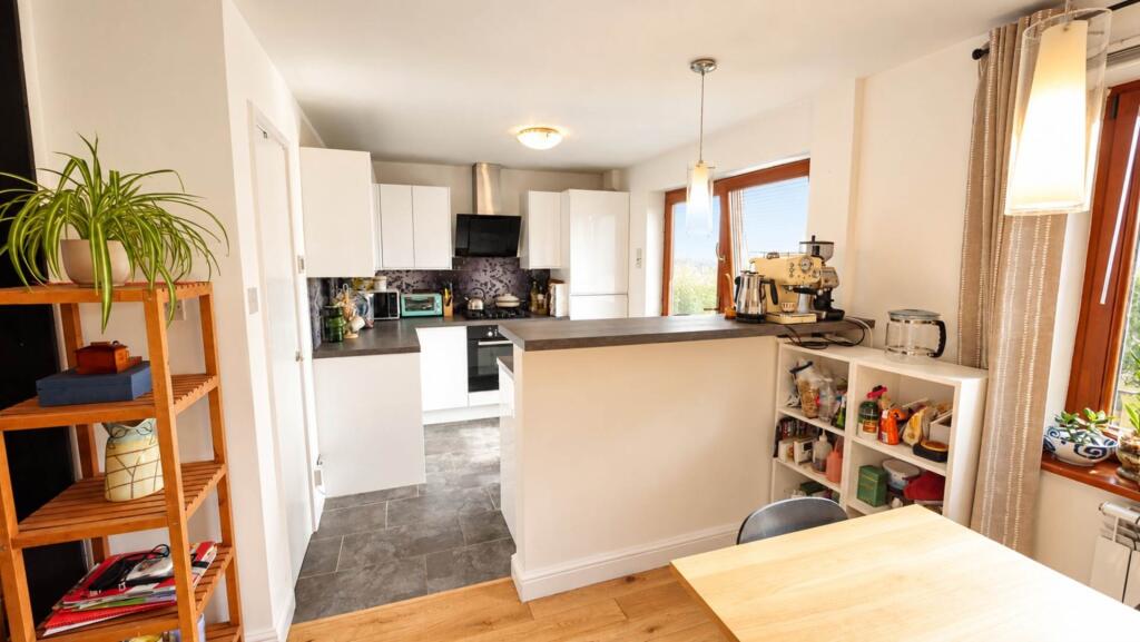 House in St Albans - View 5