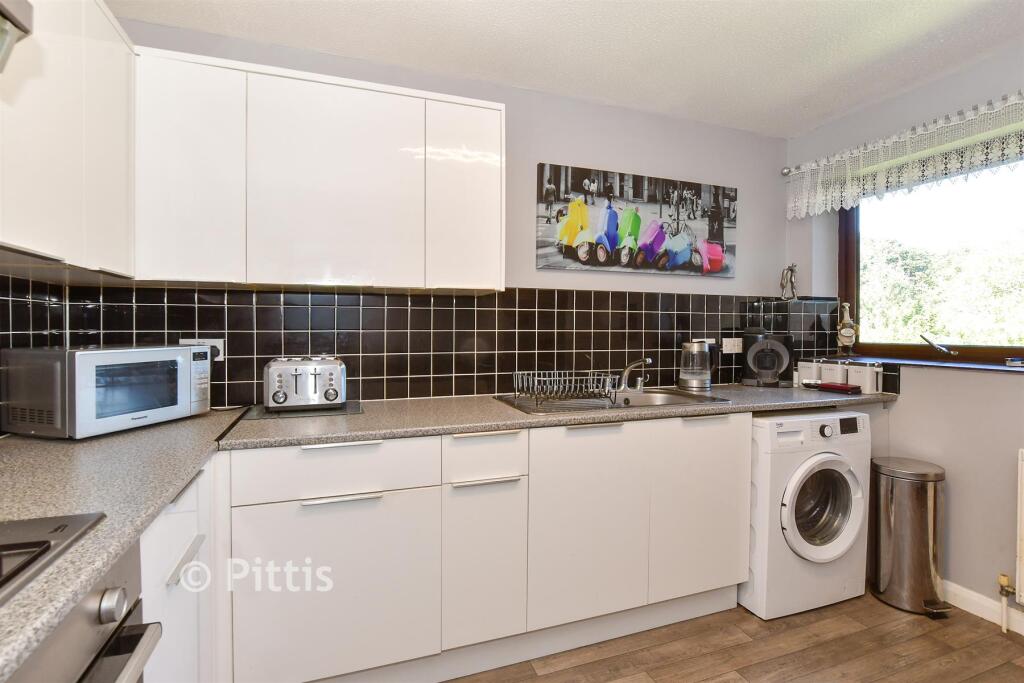 Apartment in Portsmouth - View 5